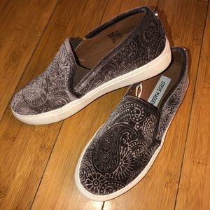 EUC- Steve Madden Loafers- size 6.5